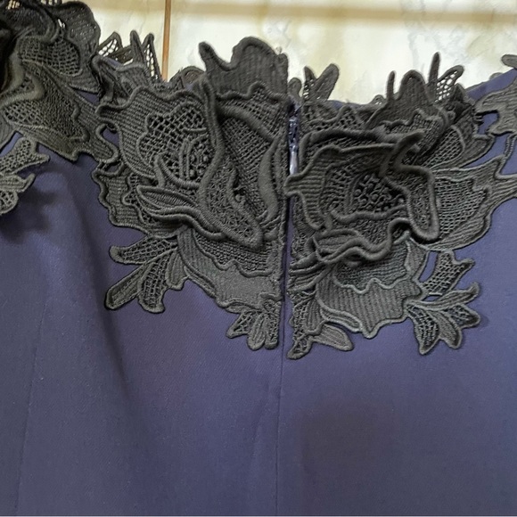 Floral Embroidered Badgley Mischka Dress - Picture 10 of 11